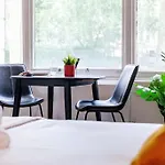 Bayswater Bliss Studio